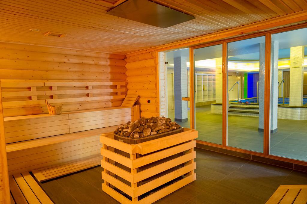 Aquaticum Debrecen Termal & Wellness Hotel Exterior foto