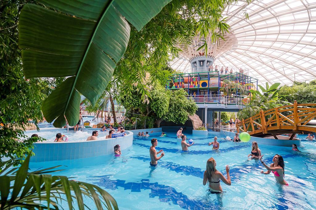 Aquaticum Debrecen Termal & Wellness Hotel Exterior foto