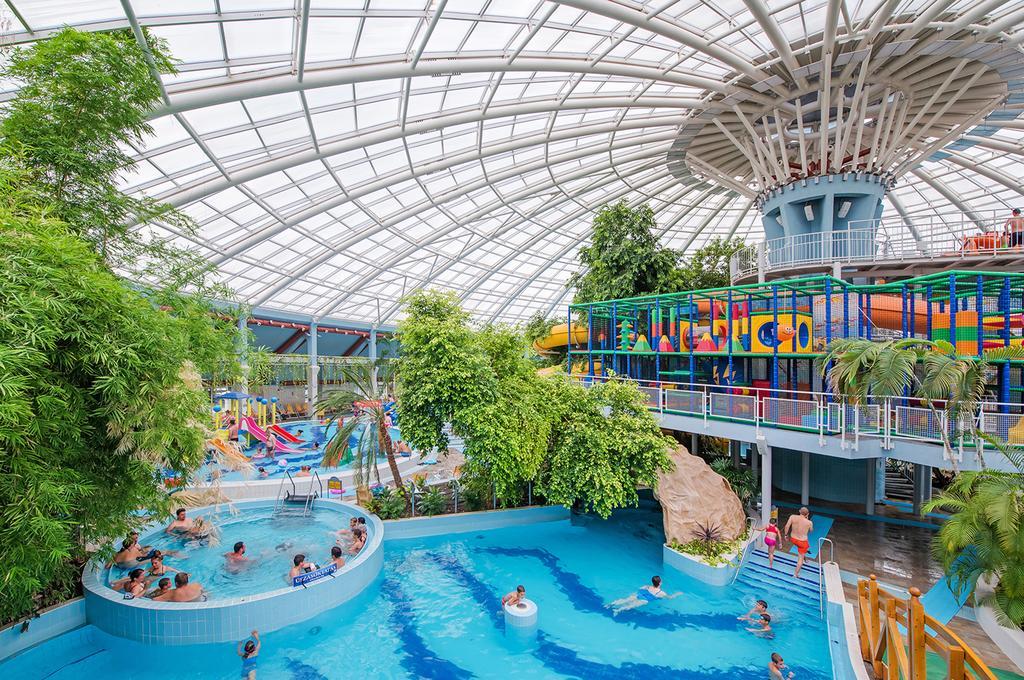 Aquaticum Debrecen Termal & Wellness Hotel Exterior foto