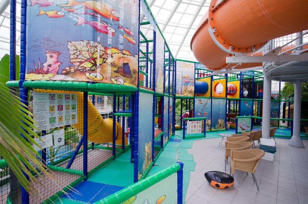 Aquaticum Debrecen Termal & Wellness Hotel Exterior foto