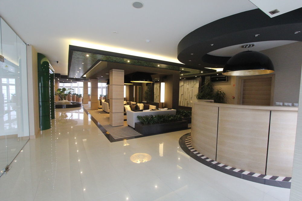 Aquaticum Debrecen Termal & Wellness Hotel Exterior foto