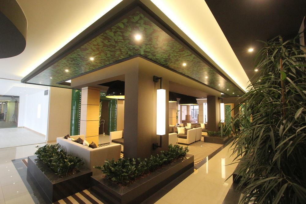 Aquaticum Debrecen Termal & Wellness Hotel Exterior foto